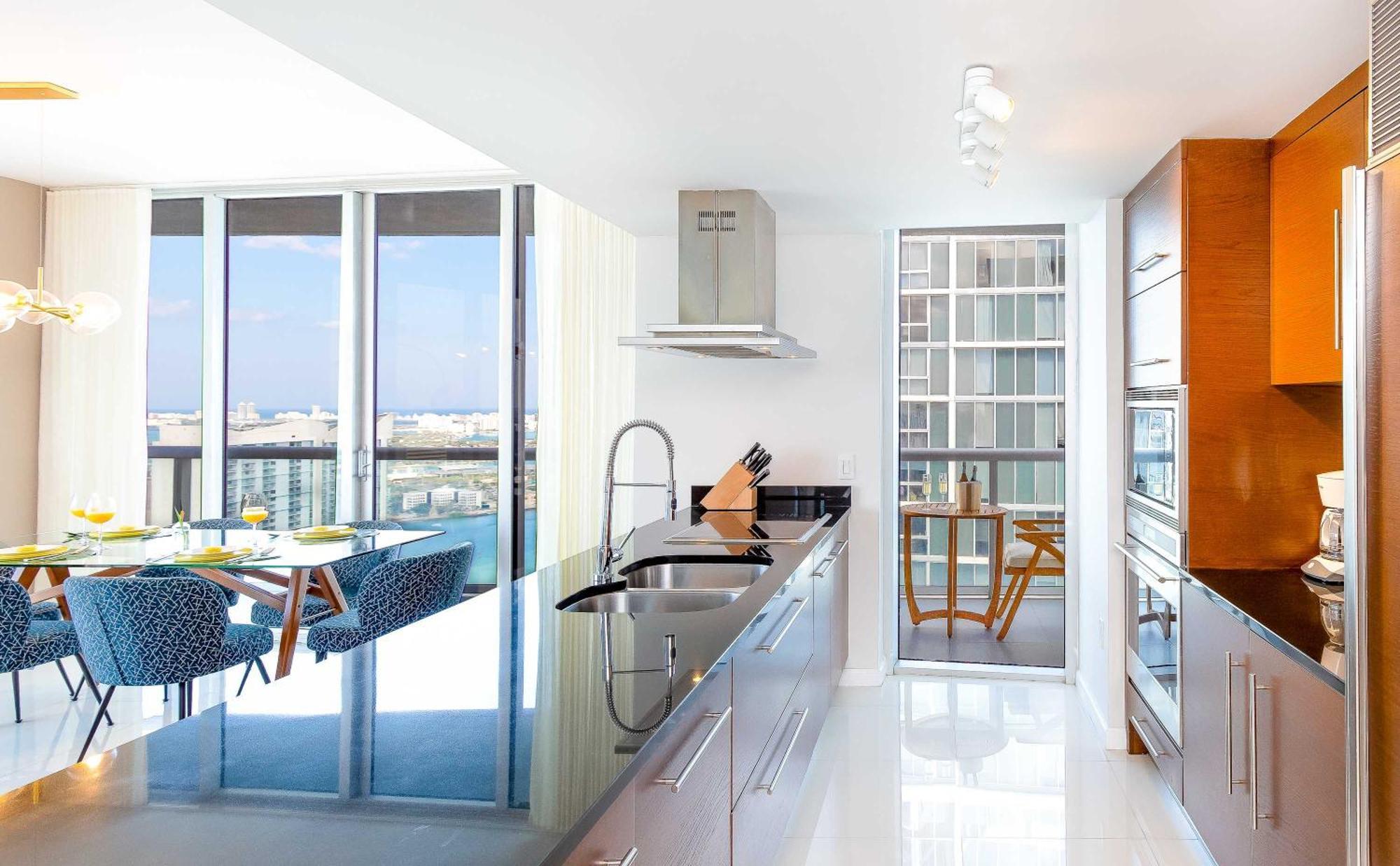 Mvr - Wake To Water & Skyline Views Miami